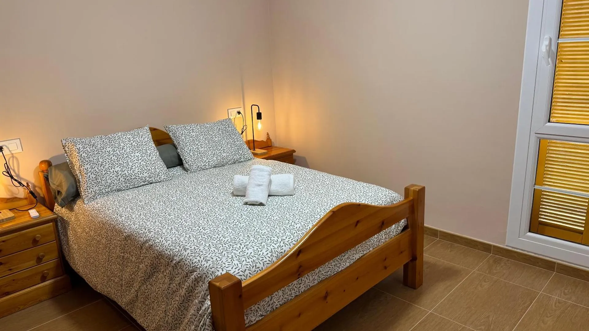 アパート Apartamento Acacias Beach El Campillo del Moro