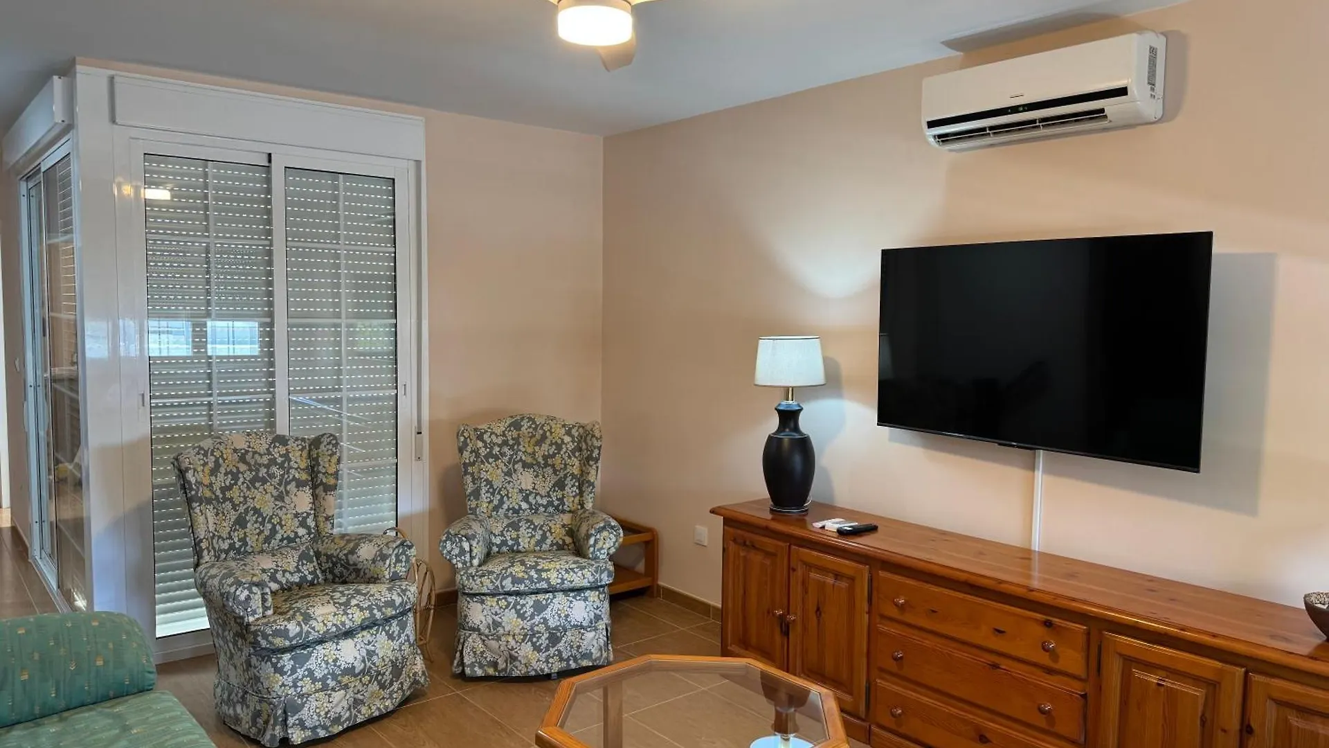 Apartamento Acacias Beach El Campillo del Moro アパート